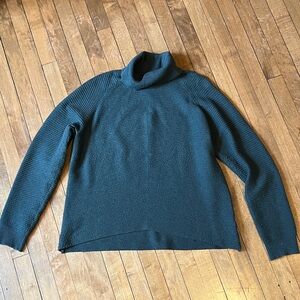 Kuhl Women's Teal Solace Sweater